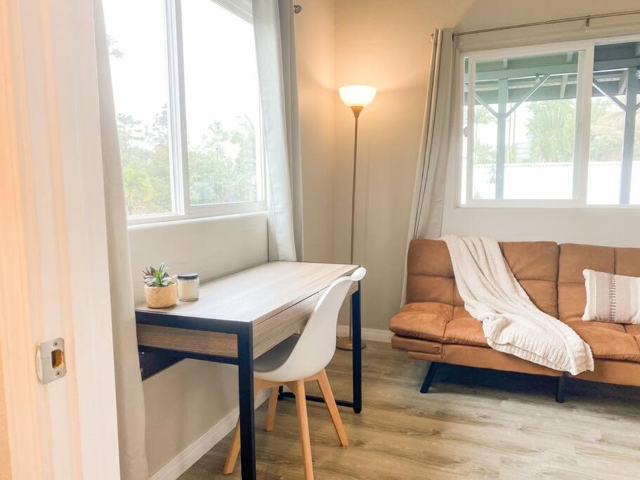 Ferienwohnung Hibiscus Hale, Full Kitchen, King Bed, Parking Keaau Exterior foto